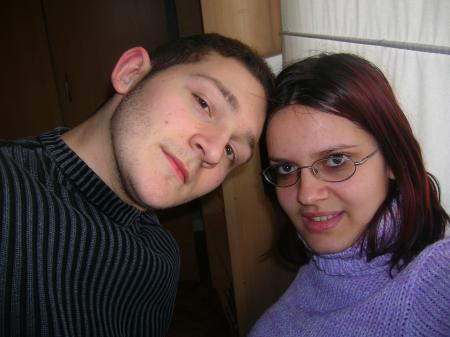 EN COUPLE